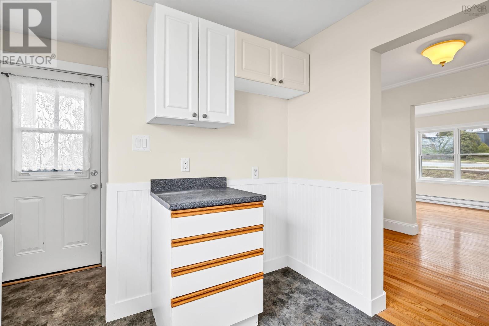 22 Dustan Street, Dartmouth, Nova Scotia  B2Y 3T8 - Photo 9 - 202406528