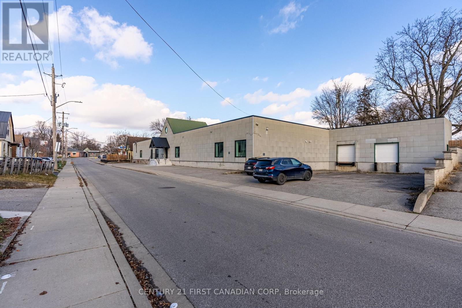 22 Pegler St, London, Ontario  N5Z 2B5 - Photo 6 - X8215312