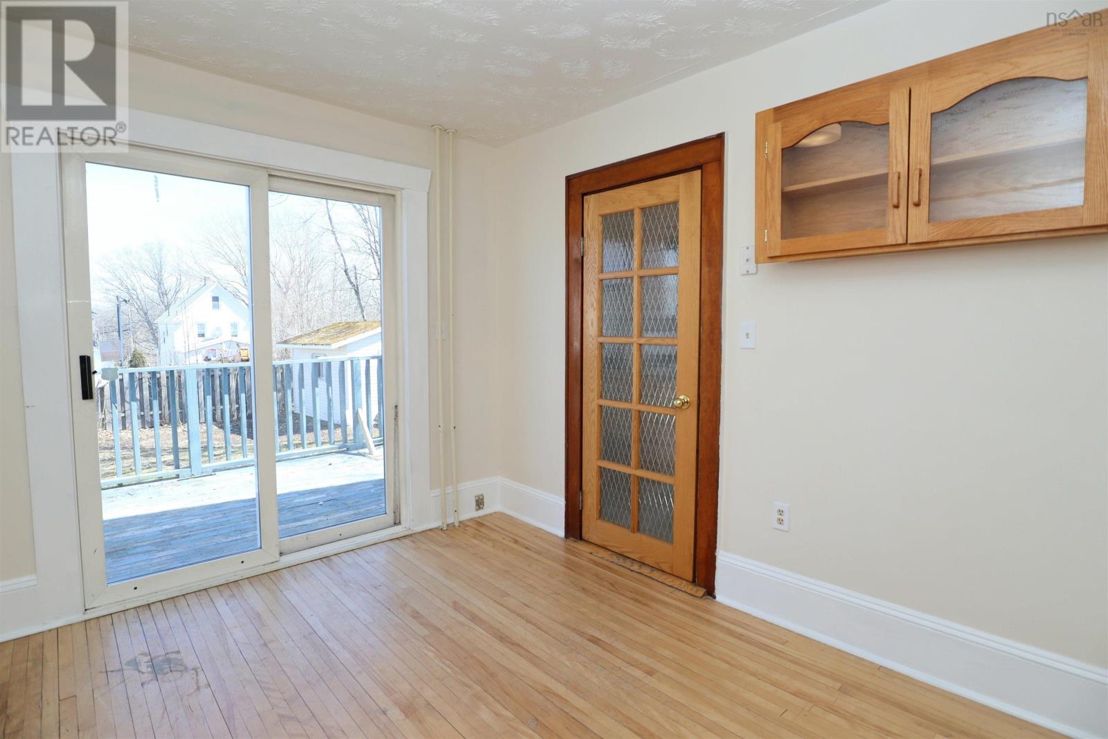 439 Bentinck Street, Sydney, Nova Scotia  B1S 2Y8 - Photo 12 - 202406549