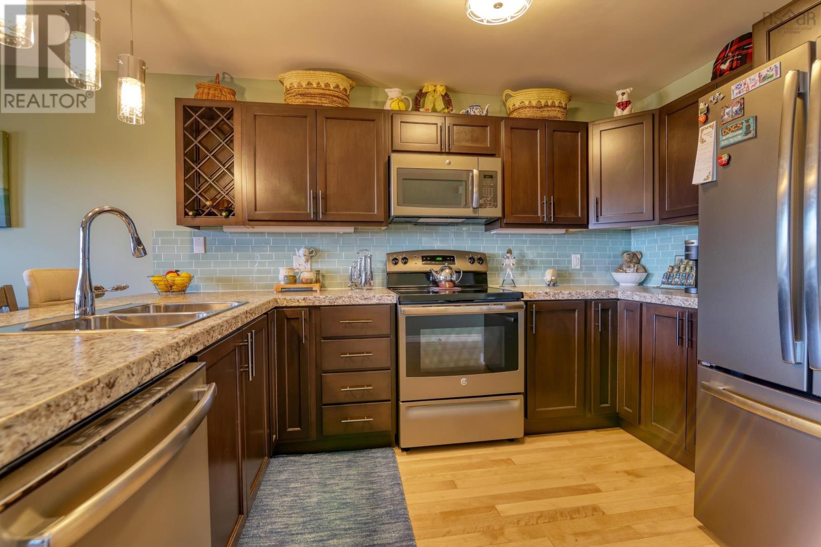 18 Mica Crescent, Halifax, Nova Scotia  B3P 0G8 - Photo 16 - 202406548