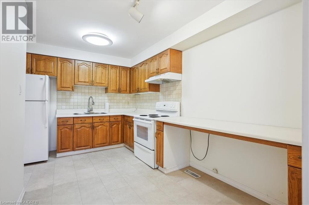 1135 E Mccraney Street E Unit# 16, Oakville, Ontario  L6H 3A3 - Photo 15 - 40567323