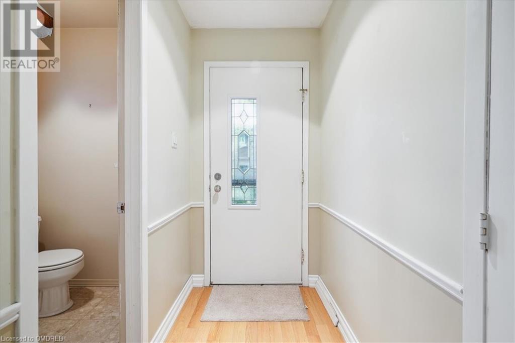 1135 E Mccraney Street E Unit# 16, Oakville, Ontario  L6H 3A3 - Photo 18 - 40567323