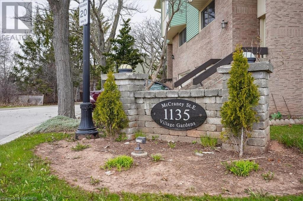 1135 E Mccraney Street E Unit# 16, Oakville, Ontario  L6H 3A3 - Photo 2 - 40567323