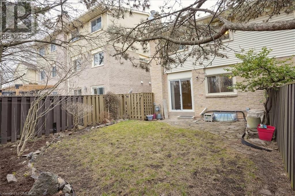 1135 E Mccraney Street E Unit# 16, Oakville, Ontario  L6H 3A3 - Photo 36 - 40567323