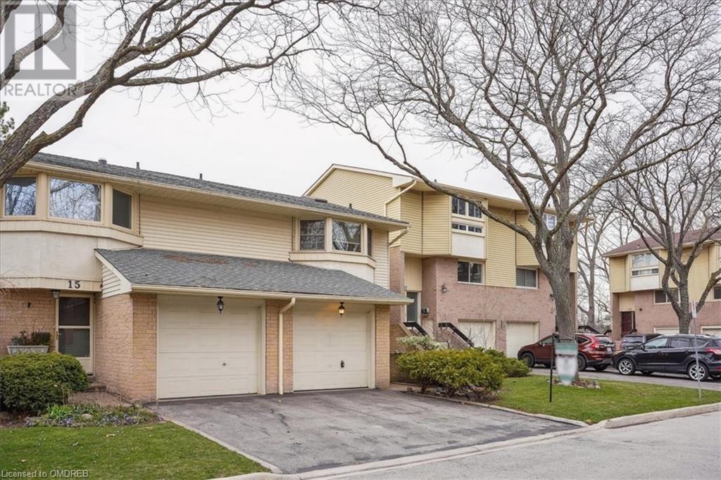 1135 E Mccraney Street E Unit# 16, Oakville, Ontario  L6H 3A3 - Photo 4 - 40567323