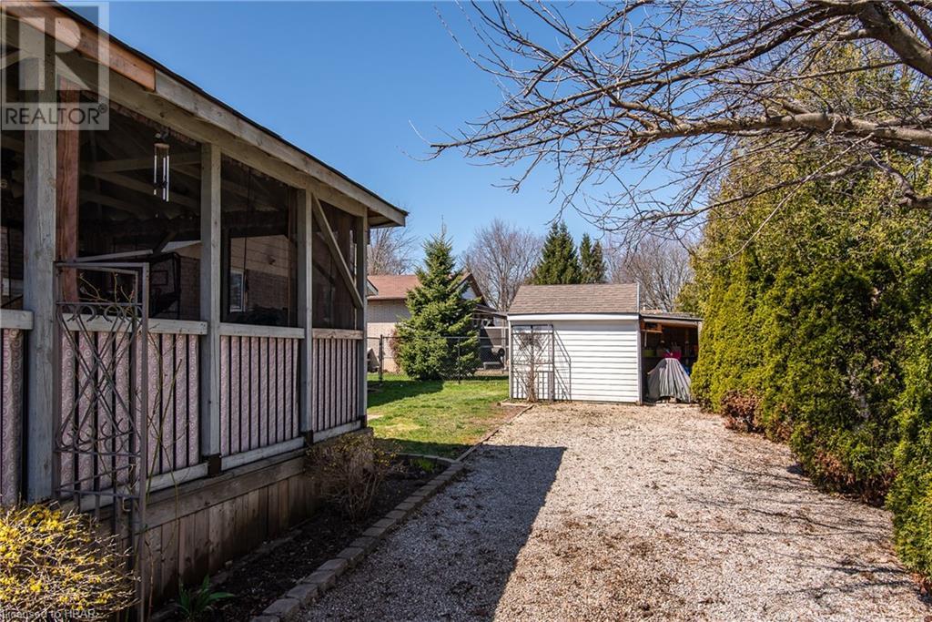 34 Quebec Road, Vanastra, Ontario  N0M 1L0 - Photo 30 - 40568011