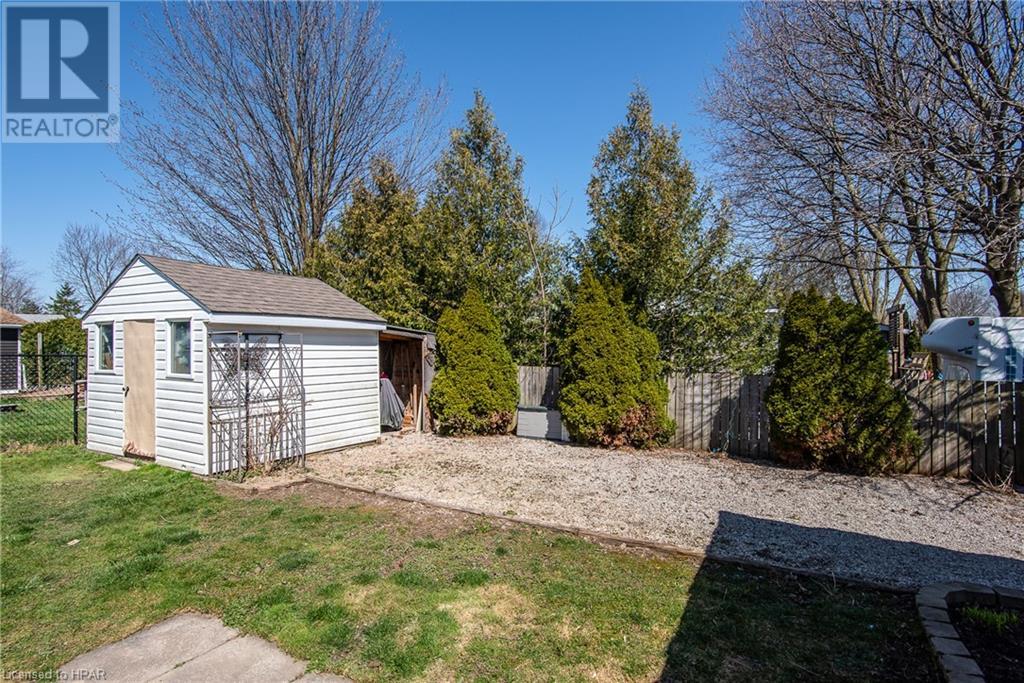 34 Quebec Road, Vanastra, Ontario  N0M 1L0 - Photo 34 - 40568011