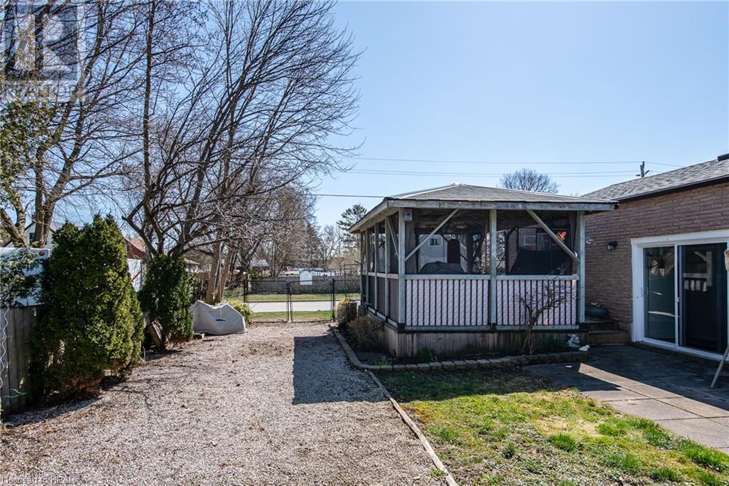 34 Quebec Road, Vanastra, Ontario  N0M 1L0 - Photo 31 - 40568011