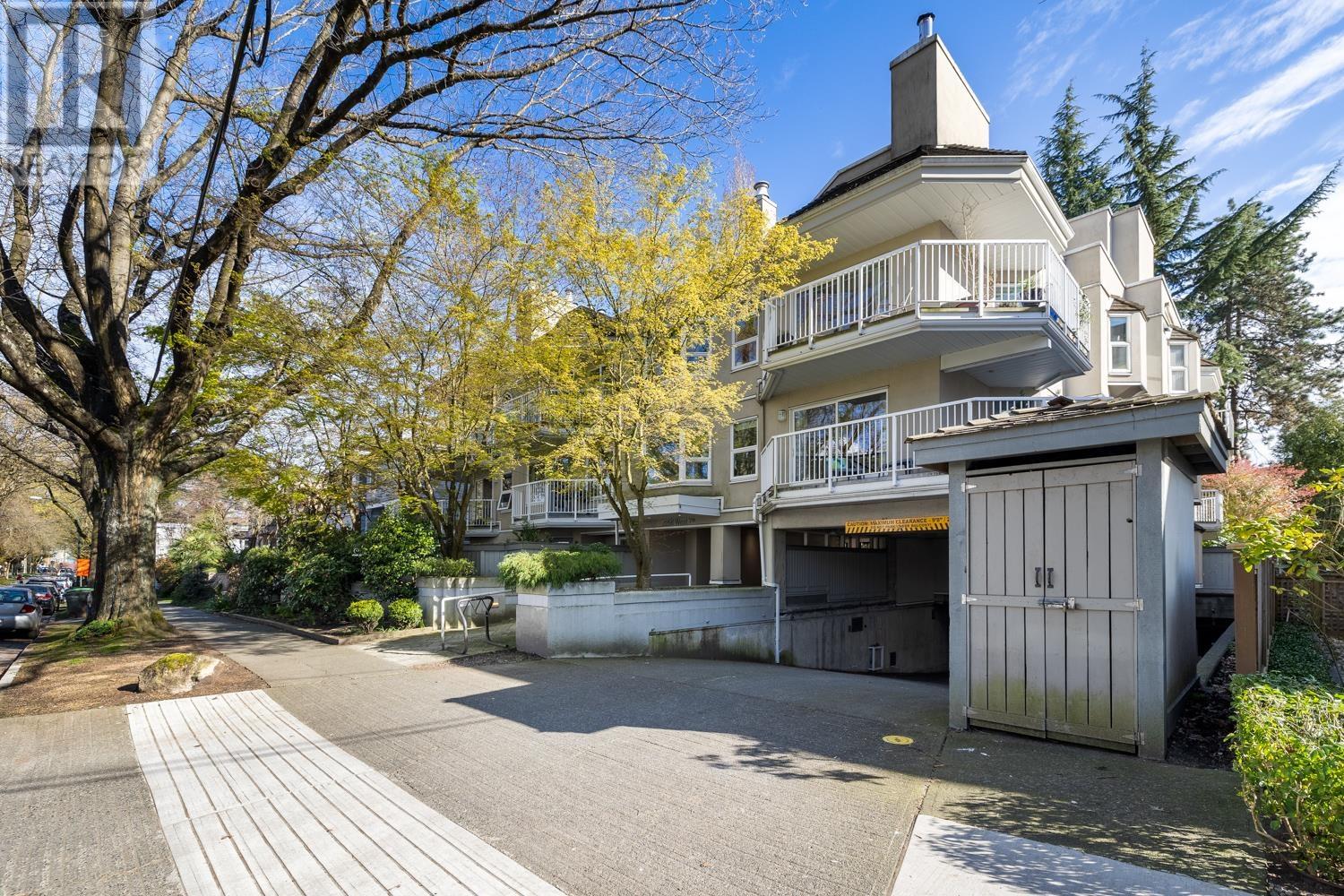 207 2256 W 7 Avenue, Vancouver, British Columbia  V6K 1Y2 - Photo 3 - R2868236