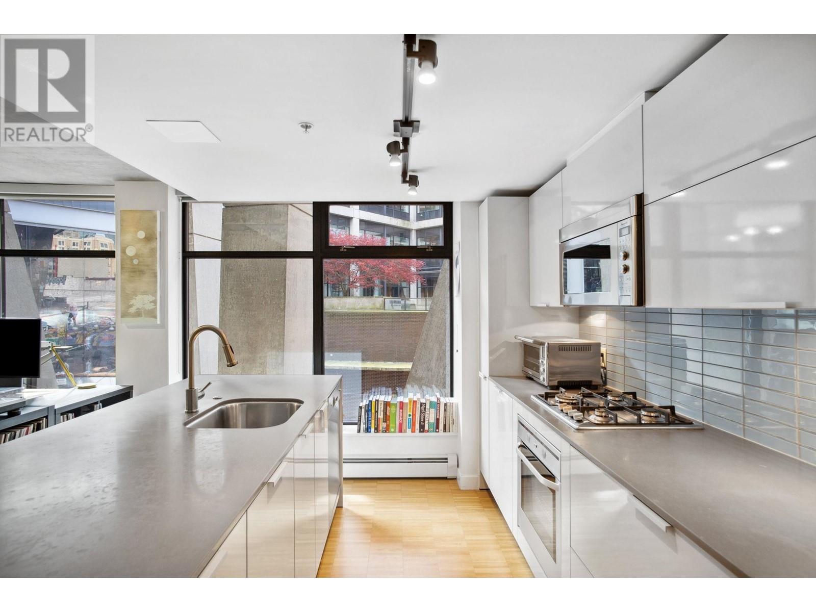 305 128 W Cordova Street, Vancouver, British Columbia  V6B 0E6 - Photo 3 - R2868239