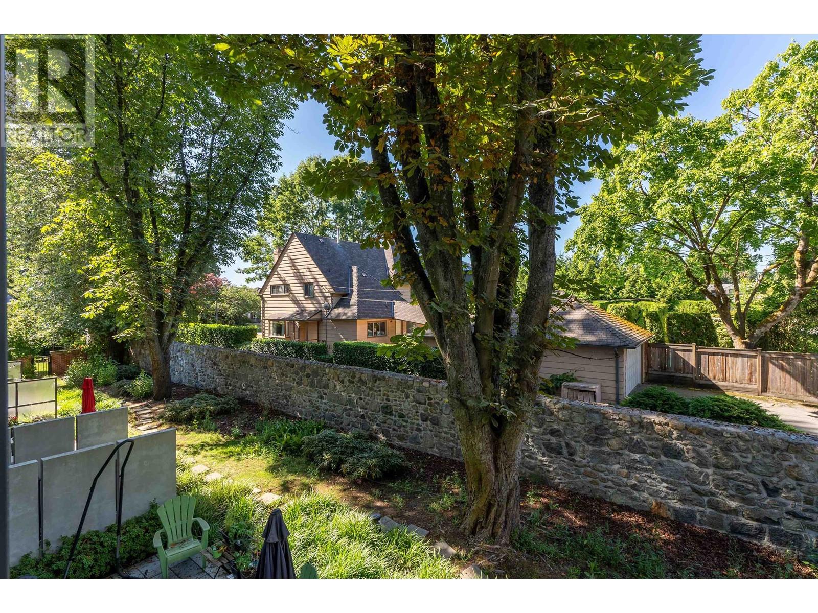 203 1515 Atlas Lane, Vancouver, British Columbia  V6P 0C9 - Photo 14 - R2868254