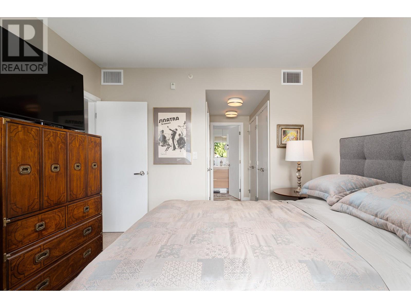 203 1515 Atlas Lane, Vancouver, British Columbia  V6P 0C9 - Photo 8 - R2868254