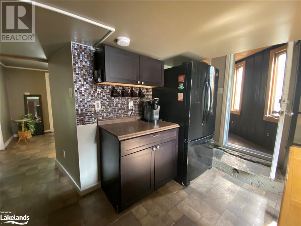 1445 Reay Road E, Gravenhurst, Ontario  P1P 1R3 - Photo 27 - 40564509