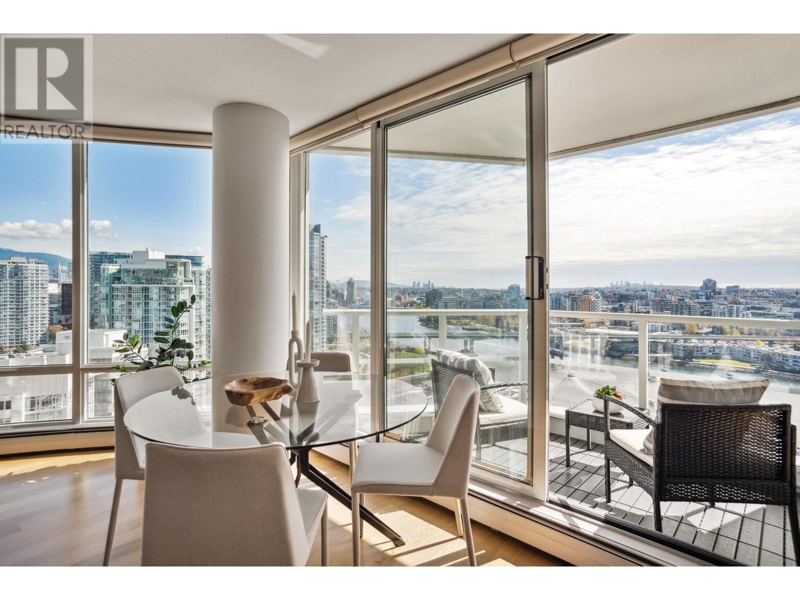 2505 1201 Marinaside Crescent, Vancouver, British Columbia  V6Z 2V2 - Photo 4 - R2868128