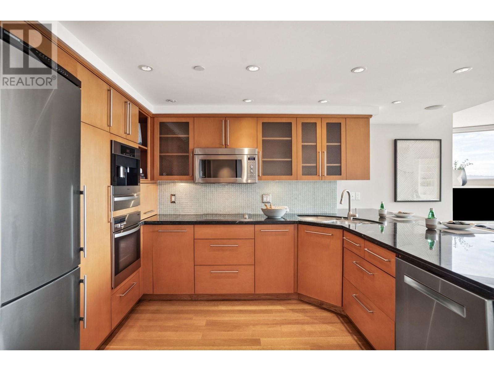 2505 1201 Marinaside Crescent, Vancouver, British Columbia  V6Z 2V2 - Photo 8 - R2868128