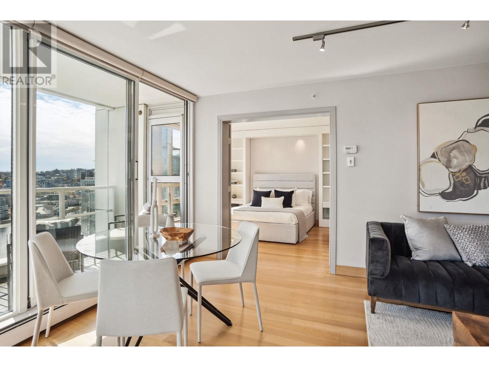 2505 1201 Marinaside Crescent, Vancouver, British Columbia  V6Z 2V2 - Photo 5 - R2868128