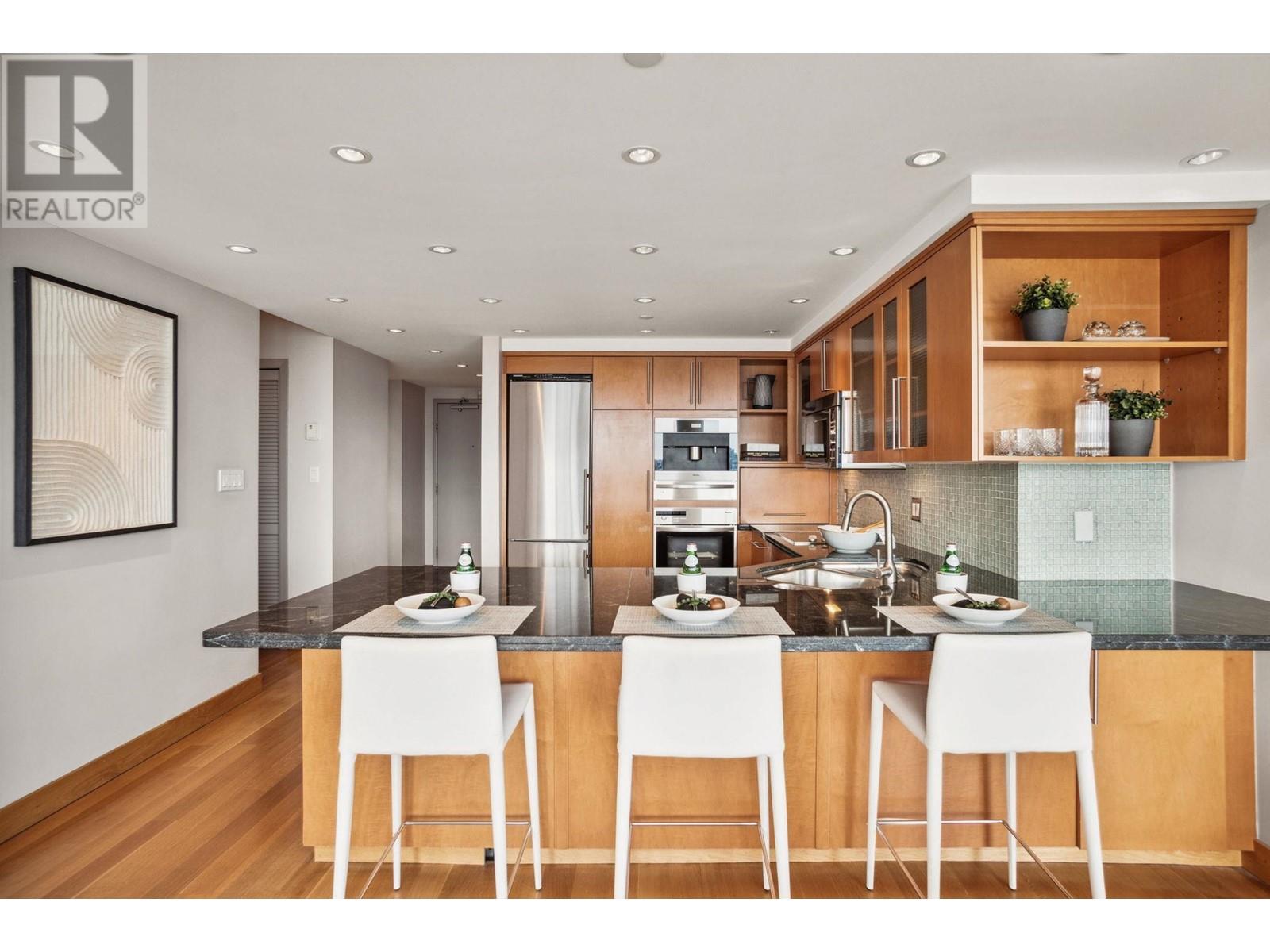 2505 1201 Marinaside Crescent, Vancouver, British Columbia  V6Z 2V2 - Photo 7 - R2868128