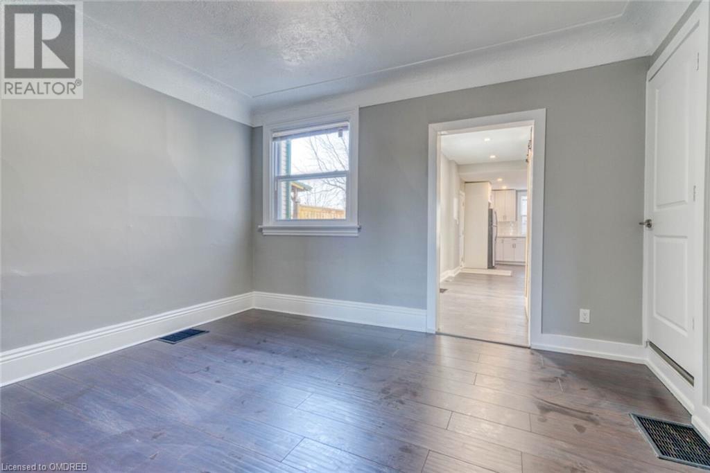 48 Shaw Street, Hamilton, Ontario  L8L 3P3 - Photo 12 - 40568537