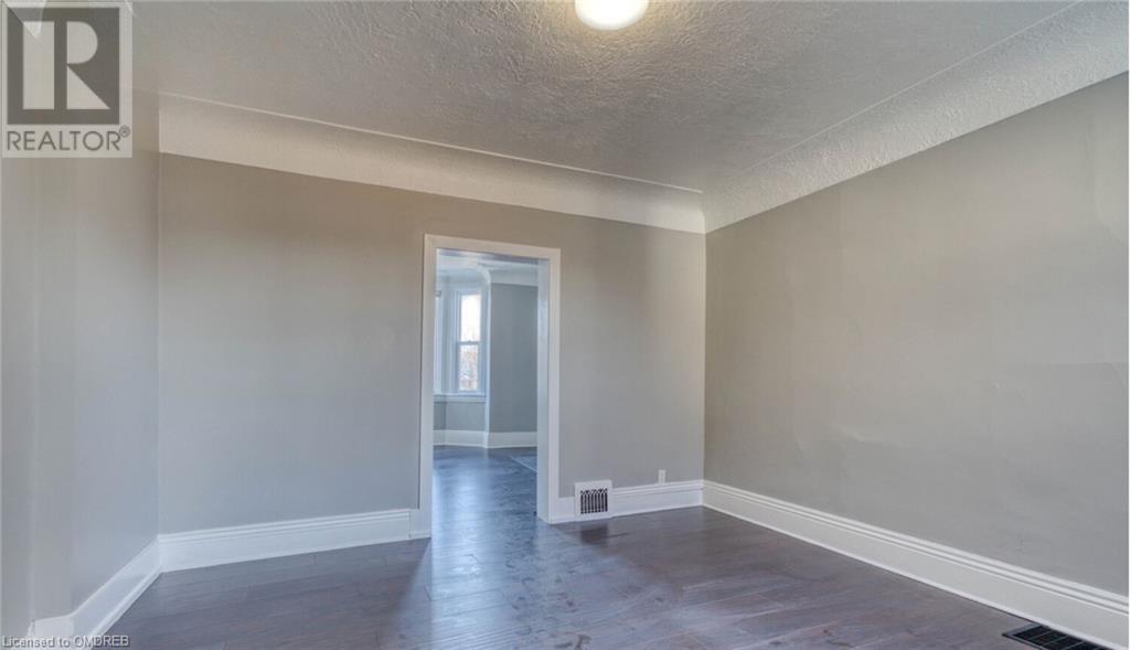 48 Shaw Street, Hamilton, Ontario  L8L 3P3 - Photo 13 - 40568537