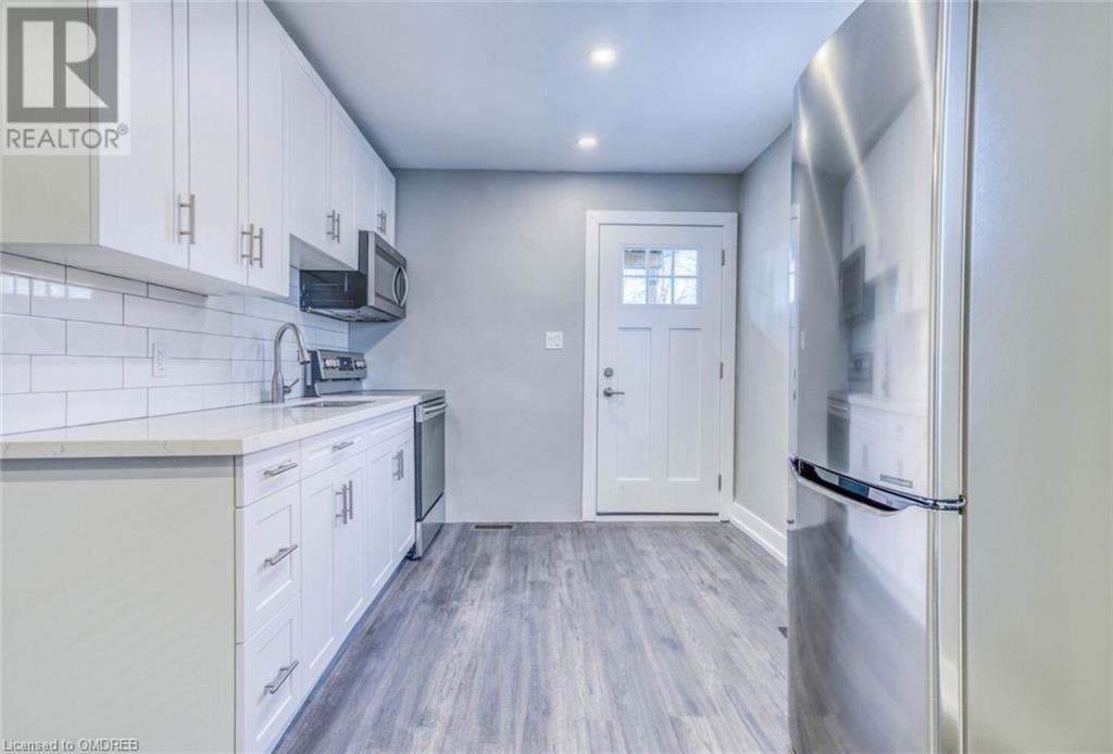 48 Shaw Street, Hamilton, Ontario  L8L 3P3 - Photo 16 - 40568537