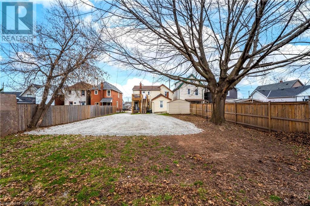 48 Shaw Street, Hamilton, Ontario  L8L 3P3 - Photo 5 - 40568537