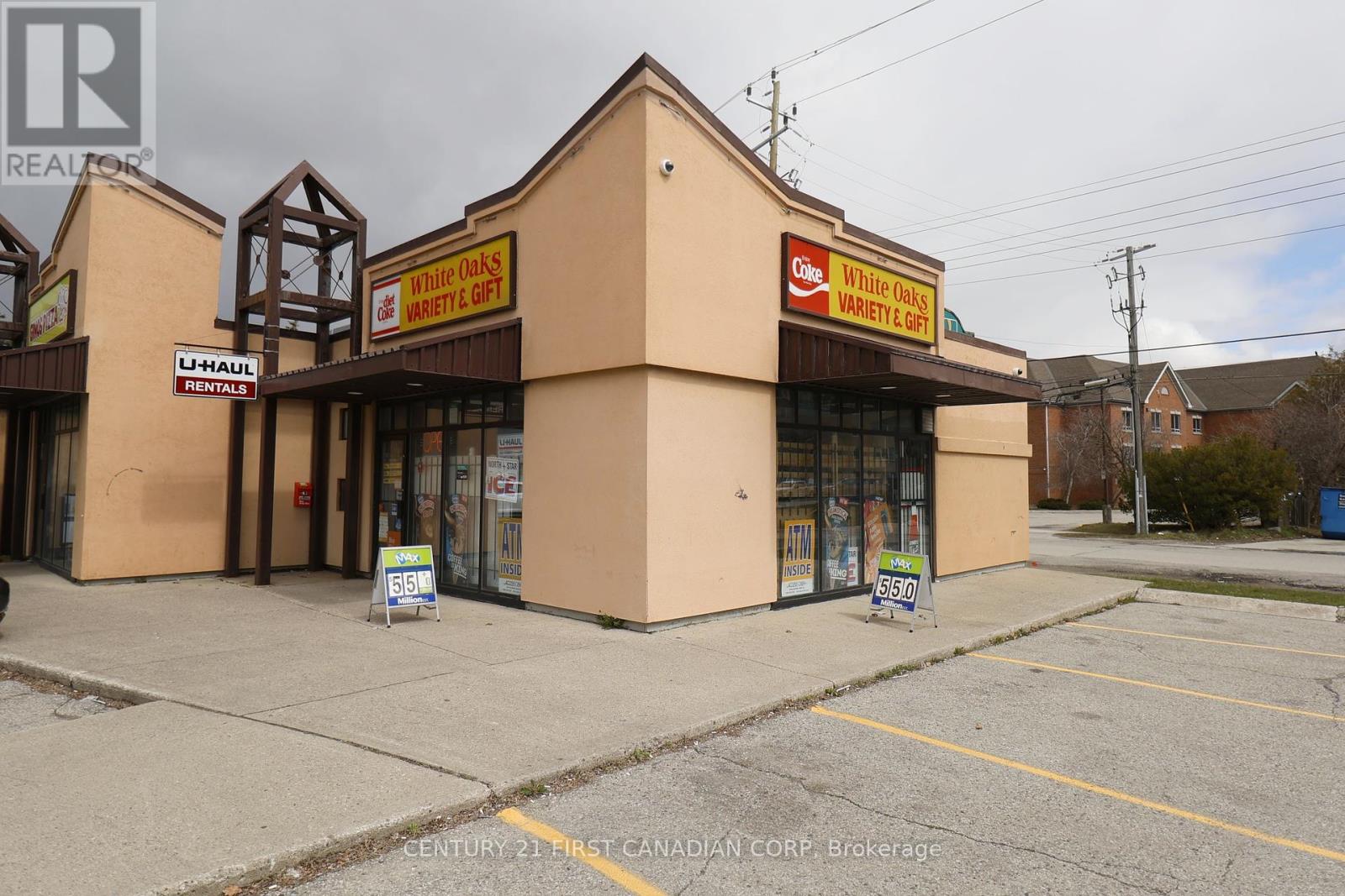 #7 -1120 Wellington Rd, London, Ontario  N6E 1M2 - Photo 1 - X8215776