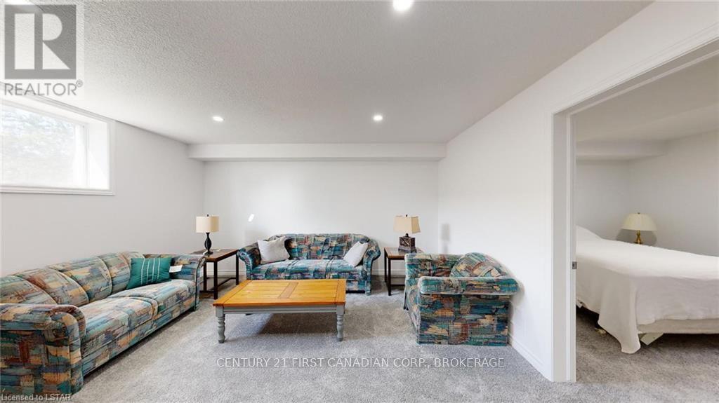 103 Dufferin Avenue Ave, Central Elgin, Ontario  N0L 1B0 - Photo 28 - X8215858