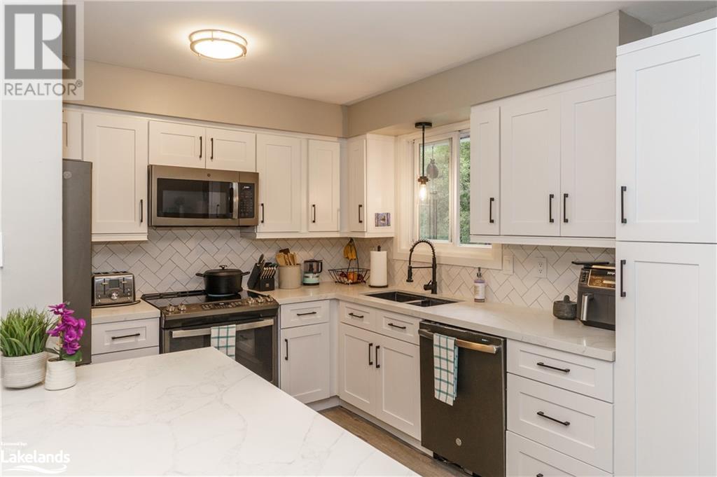 332 Forest Glen Road, Huntsville, Ontario  P1H 1R8 - Photo 6 - 40568561