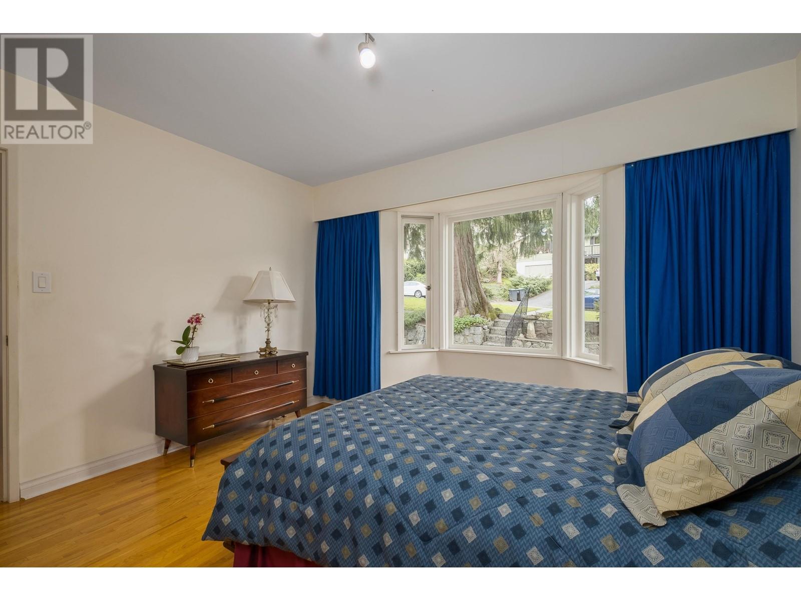 1369 Evelyn Street, North Vancouver, British Columbia  V7K 1T6 - Photo 17 - R2868265