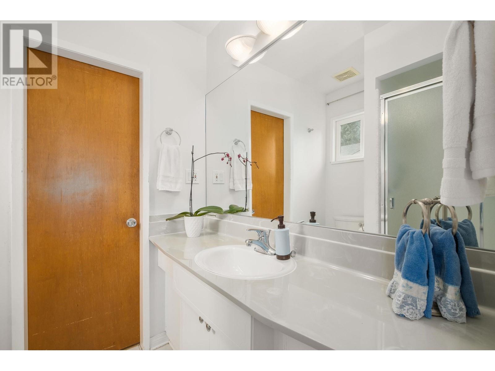 1369 Evelyn Street, North Vancouver, British Columbia  V7K 1T6 - Photo 20 - R2868265