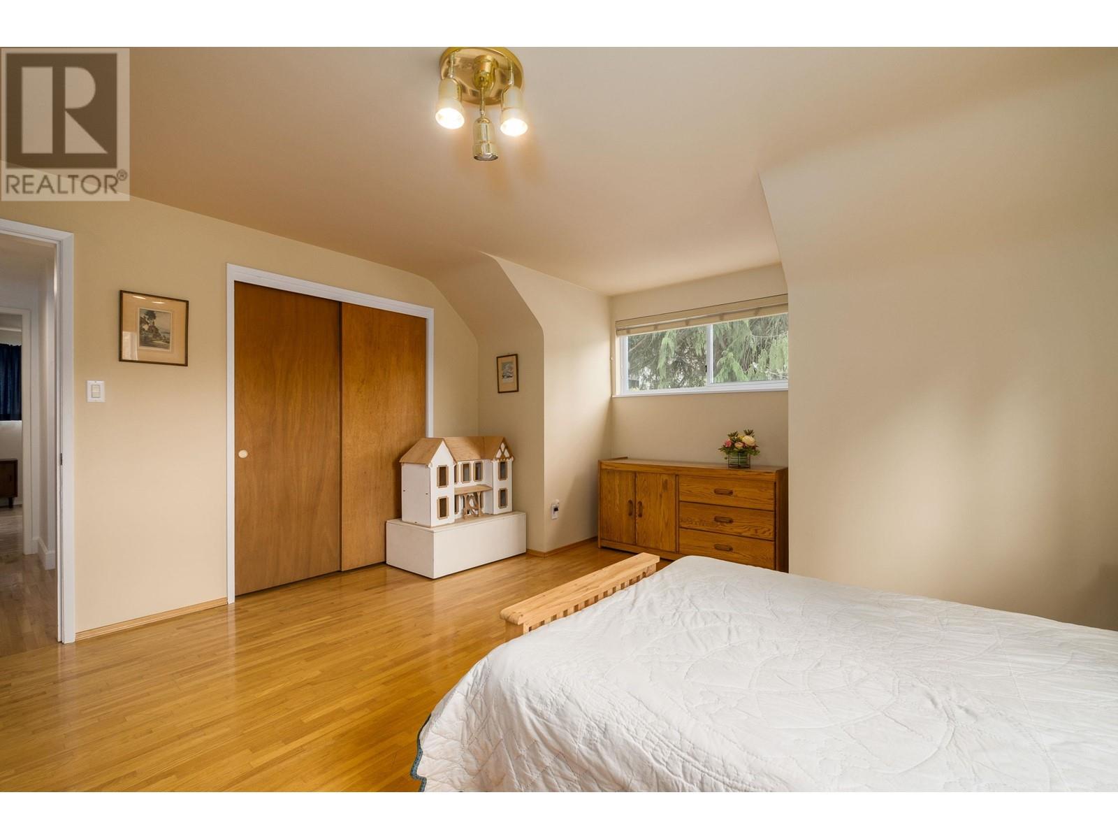 1369 Evelyn Street, North Vancouver, British Columbia  V7K 1T6 - Photo 23 - R2868265