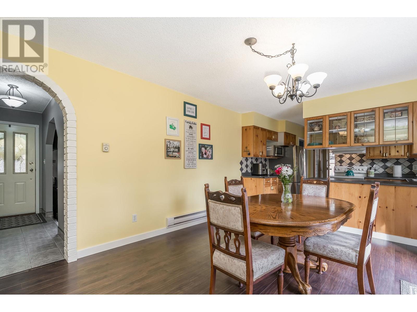 21950 Wicklow Way, Maple Ridge, British Columbia  V2X 7W4 - Photo 20 - R2868270