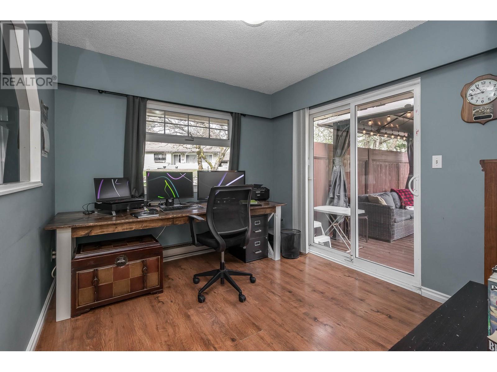21950 Wicklow Way, Maple Ridge, British Columbia  V2X 7W4 - Photo 23 - R2868270