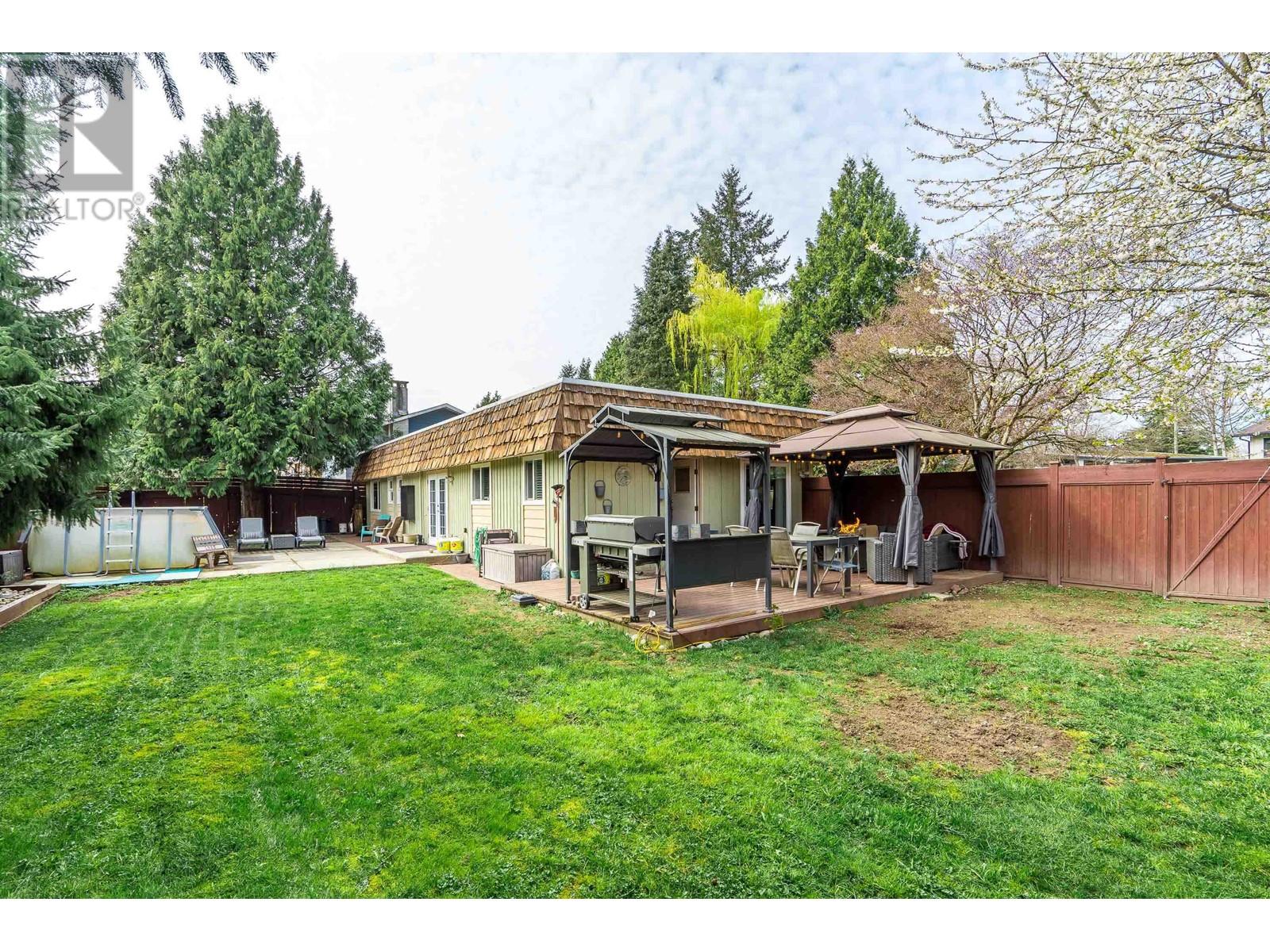 21950 Wicklow Way, Maple Ridge, British Columbia  V2X 7W4 - Photo 38 - R2868270