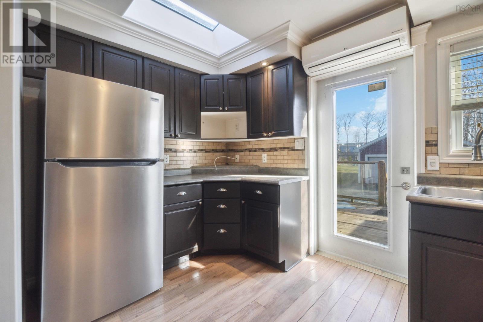 562a Herring Cove Road, Halifax, Nova Scotia  B3R 1X4 - Photo 11 - 202406569