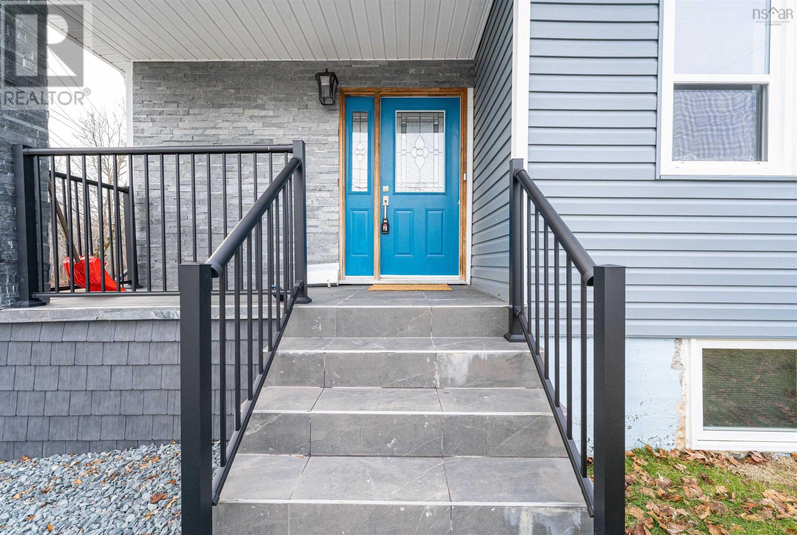 7095 Churchill Drive, Halifax, Nova Scotia  B3L 3H7 - Photo 3 - 202406579
