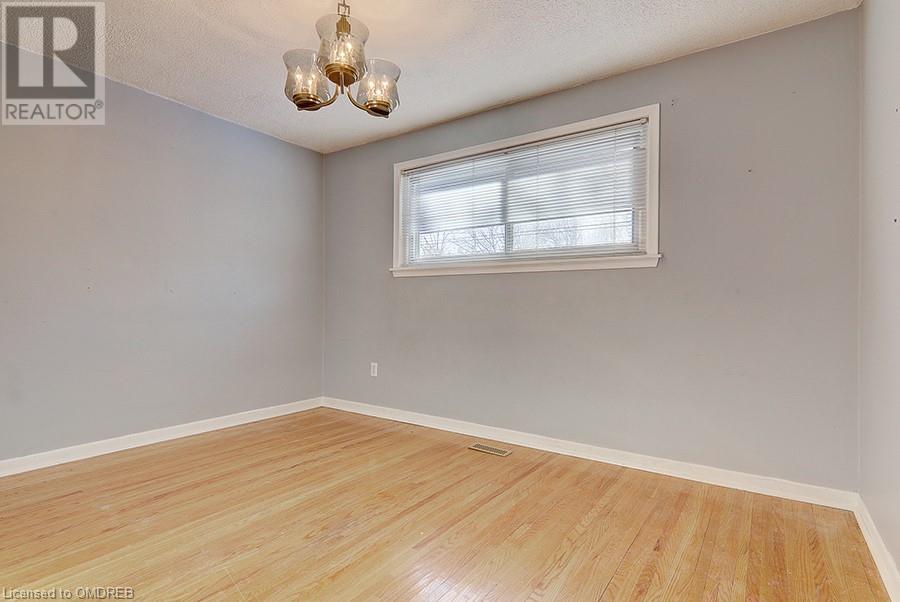332 Melores Drive, Burlington, Ontario  L7L 4T8 - Photo 25 - 40568018