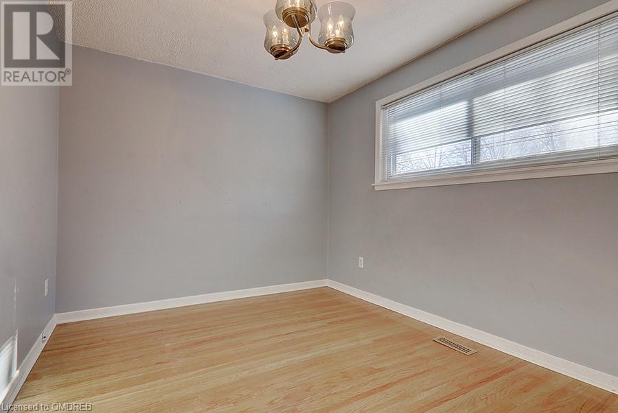 332 Melores Drive, Burlington, Ontario  L7L 4T8 - Photo 27 - 40568018