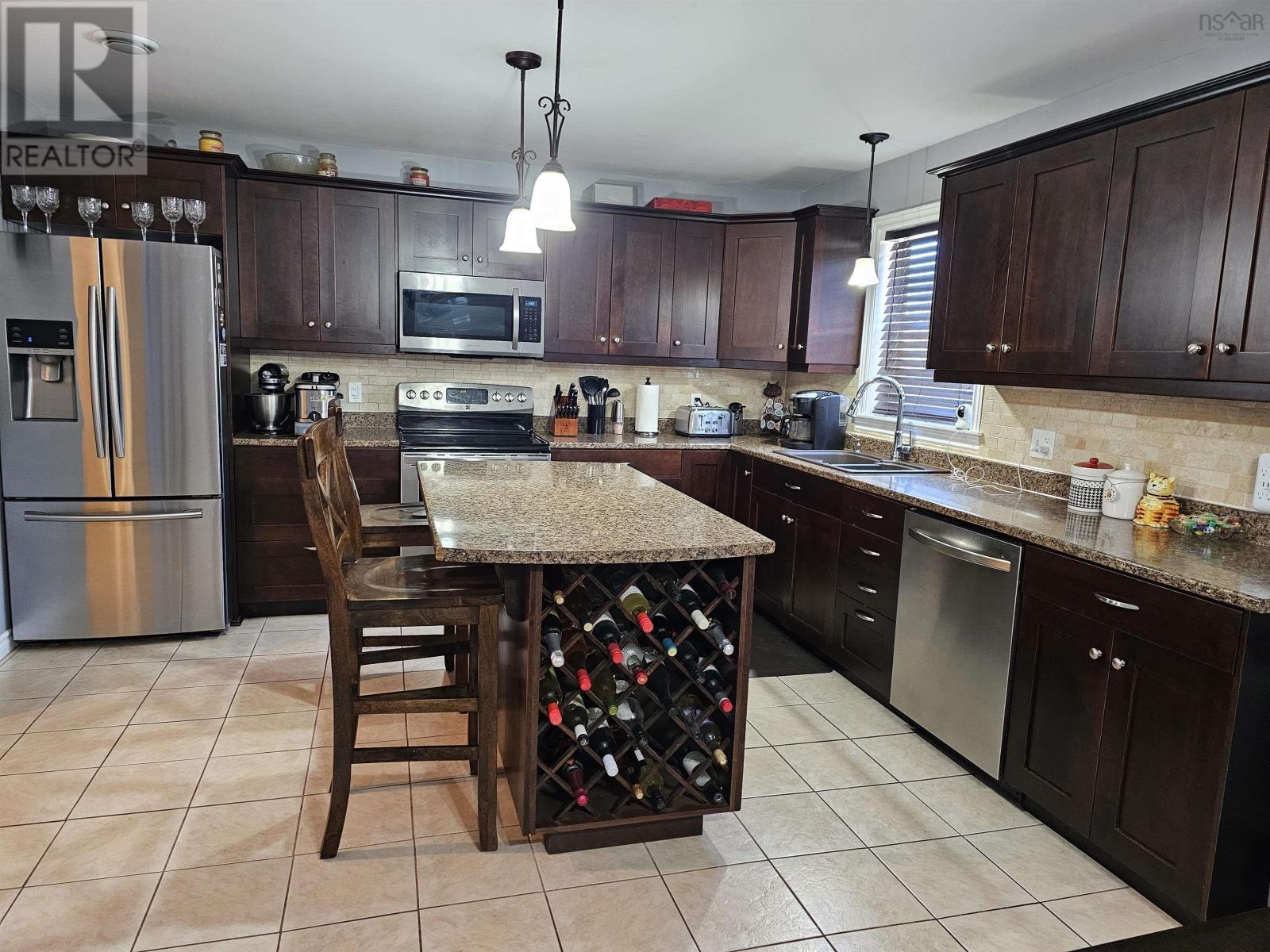 142 Cobequid Road, Lower Sackville, Nova Scotia  B4C 2N3 - Photo 10 - 202406581