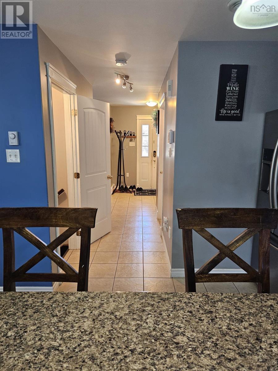 142 Cobequid Road, Lower Sackville, Nova Scotia  B4C 2N3 - Photo 13 - 202406581