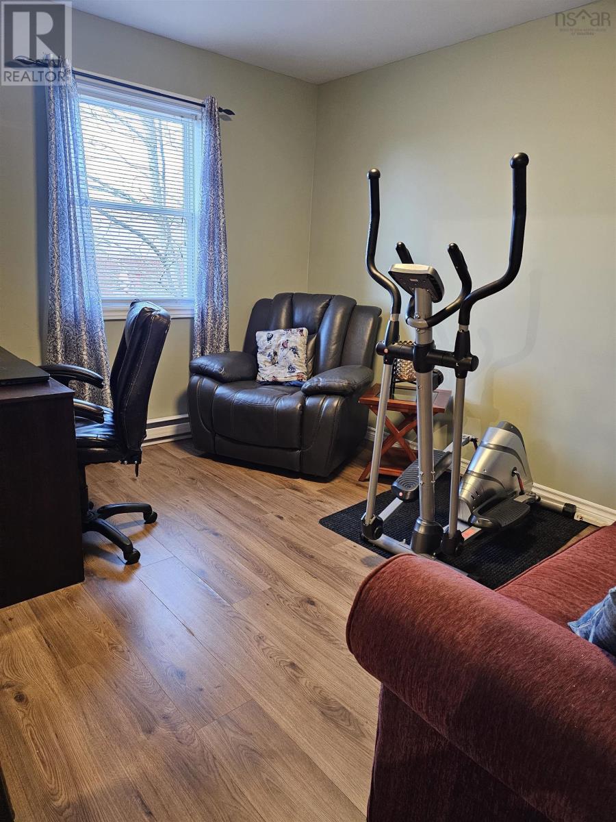 142 Cobequid Road, Lower Sackville, Nova Scotia  B4C 2N3 - Photo 17 - 202406581
