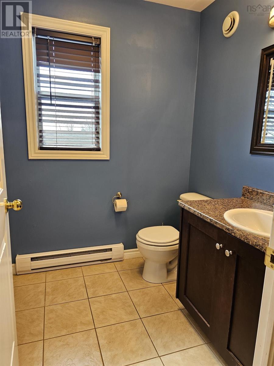 142 Cobequid Road, Lower Sackville, Nova Scotia  B4C 2N3 - Photo 22 - 202406581