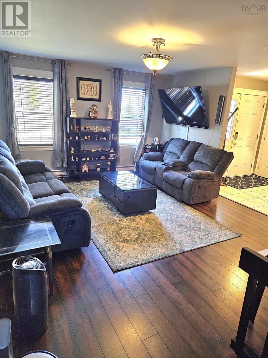 142 Cobequid Road, Lower Sackville, Nova Scotia  B4C 2N3 - Photo 7 - 202406581