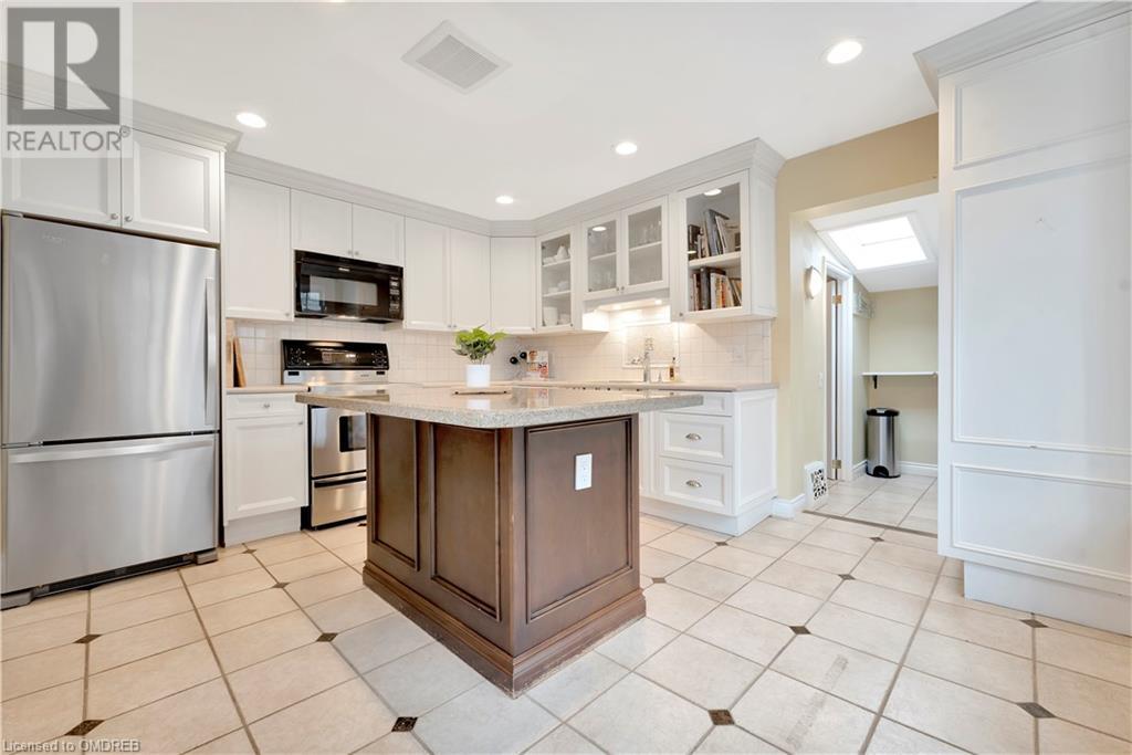 124 Chisholm Street, Oakville, Ontario  L6K 3J2 - Photo 13 - 40568127