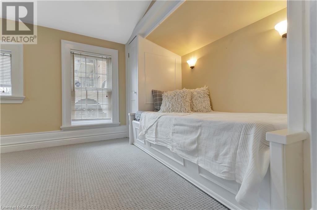 124 Chisholm Street, Oakville, Ontario  L6K 3J2 - Photo 7 - 40568127