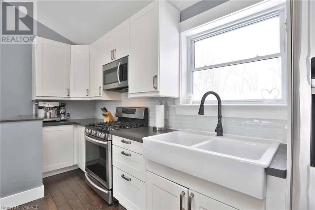 576 Parkside Drive, Hamilton, Ontario  L0R 2H0 - Photo 13 - 40547171