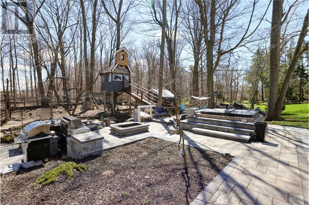 576 Parkside Drive, Hamilton, Ontario  L0R 2H0 - Photo 24 - 40547171