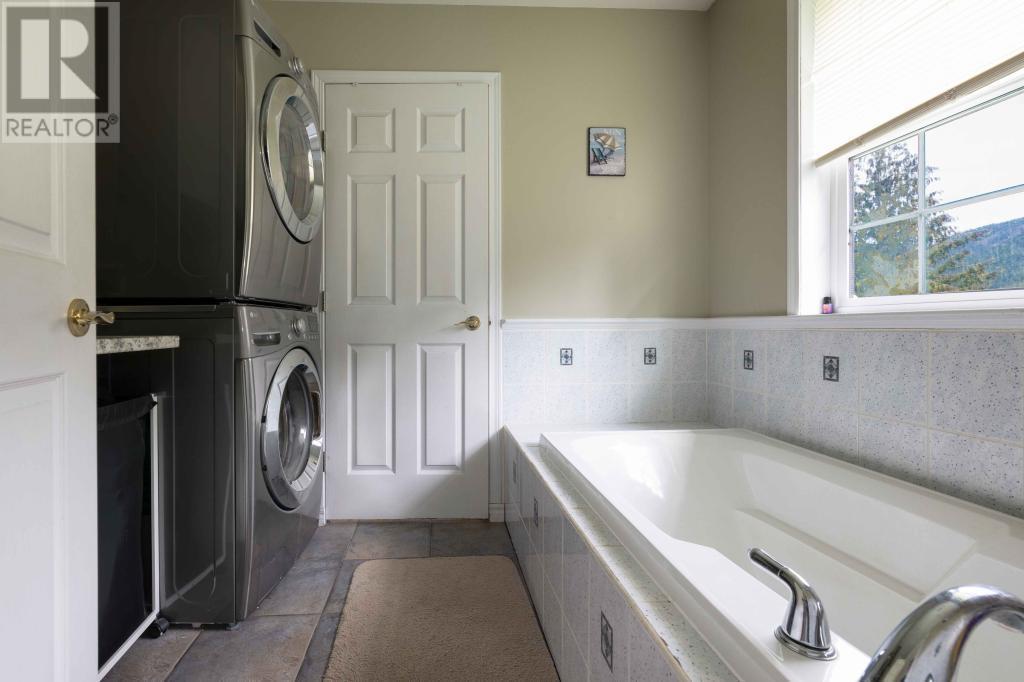 1125 Ptarmigan Rd, Chase, British Columbia  V0E 1M1 - Photo 14 - 177677