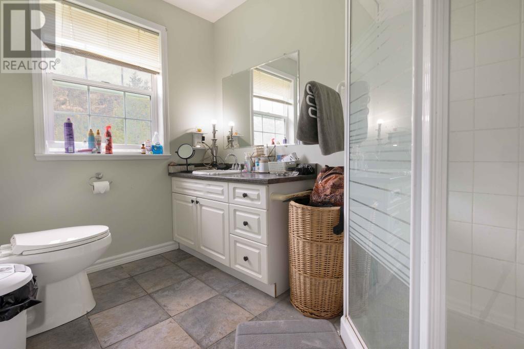 1125 Ptarmigan Rd, Chase, British Columbia  V0E 1M1 - Photo 15 - 177677