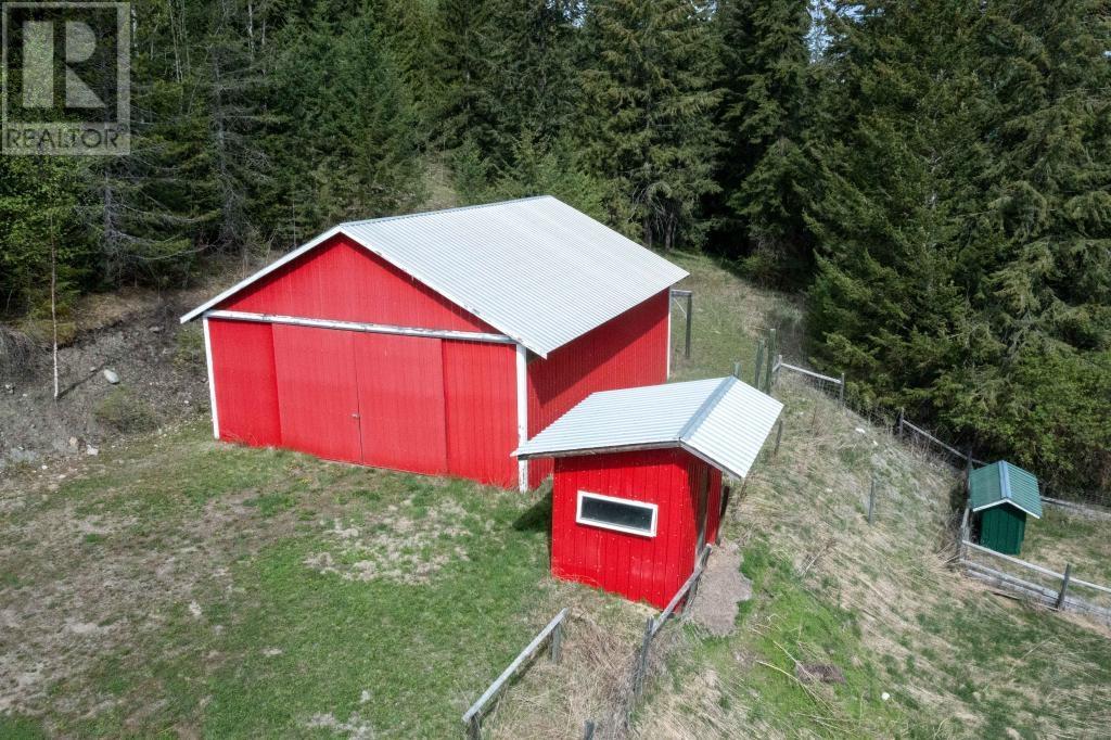 1125 Ptarmigan Rd, Chase, British Columbia  V0E 1M1 - Photo 20 - 177677